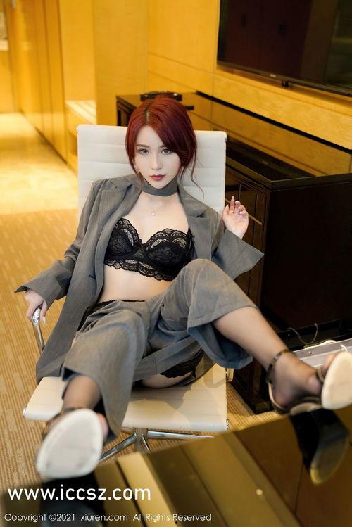 国产美女AV视频,惊艳演绎，视觉盛宴