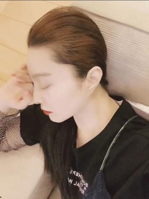 色国产福利视频,光影交织下的情感共鸣